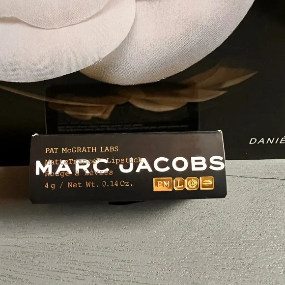 Marc Jacobs Pat McGrath Labs limited edition MatteTrance Lipstick